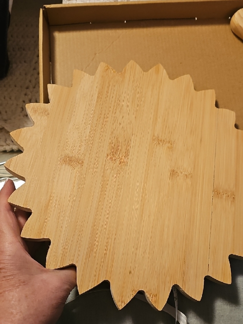Sunflower Wooden Cheese Serving Platter and Knife - Picture 3 of 3